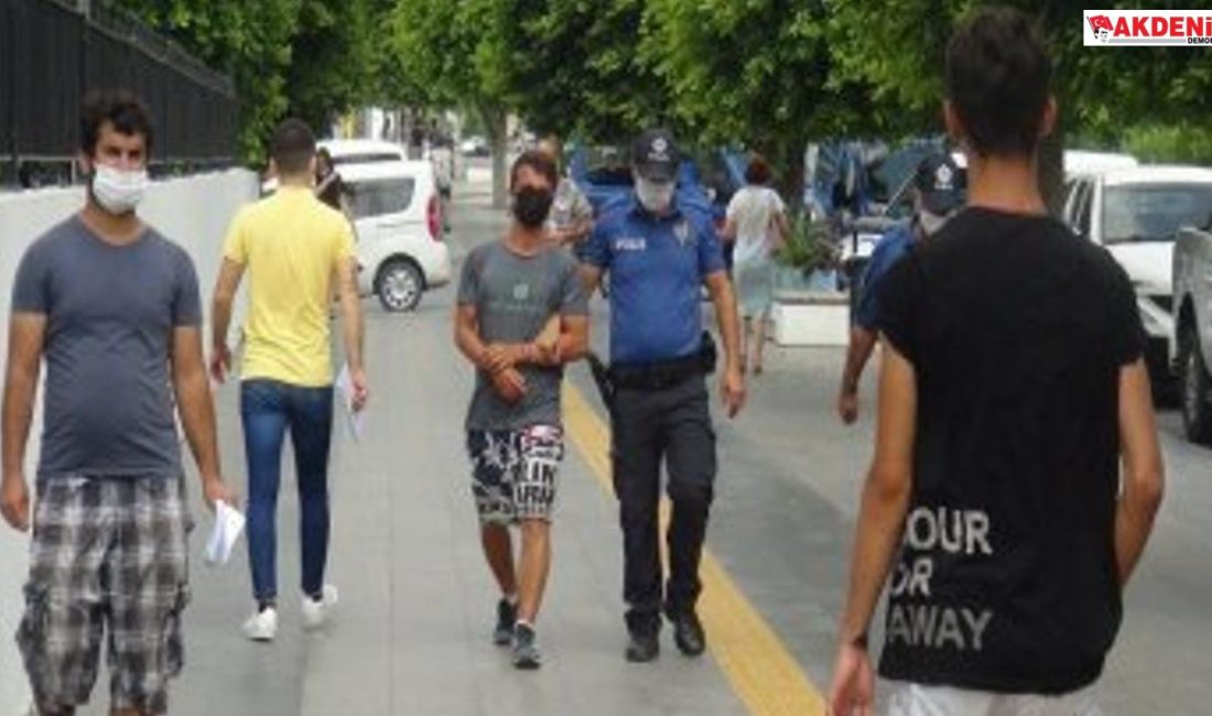 Hırsızlar baltayı taşa vurdu
