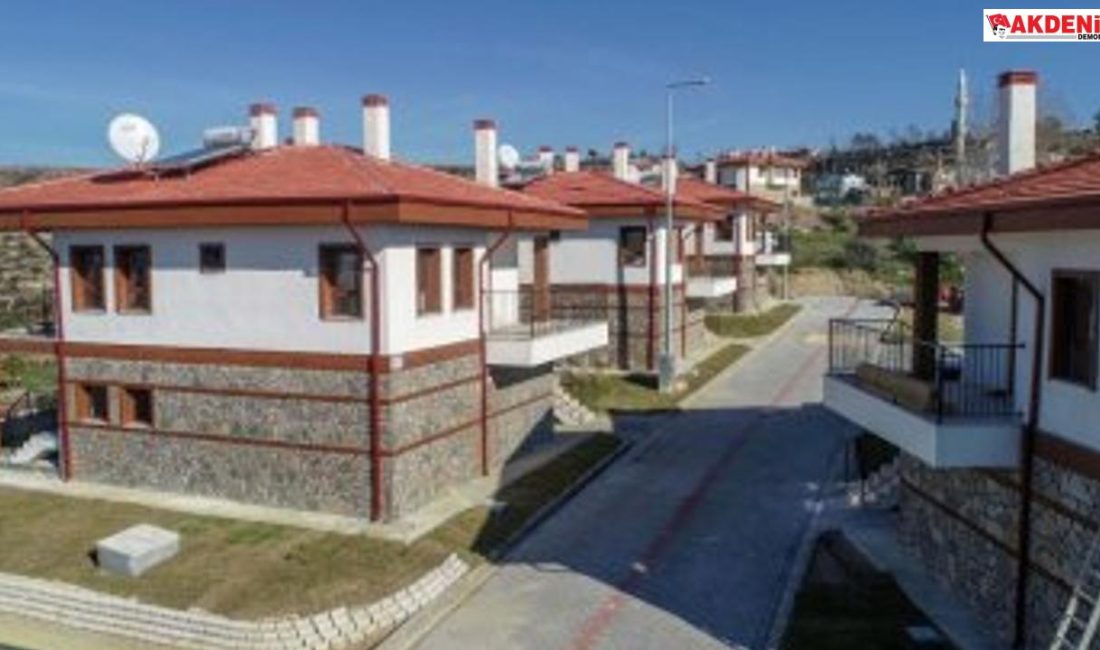 Kalemler Mahallesi'nde yanan evlerin yerine yenileri yapıldı