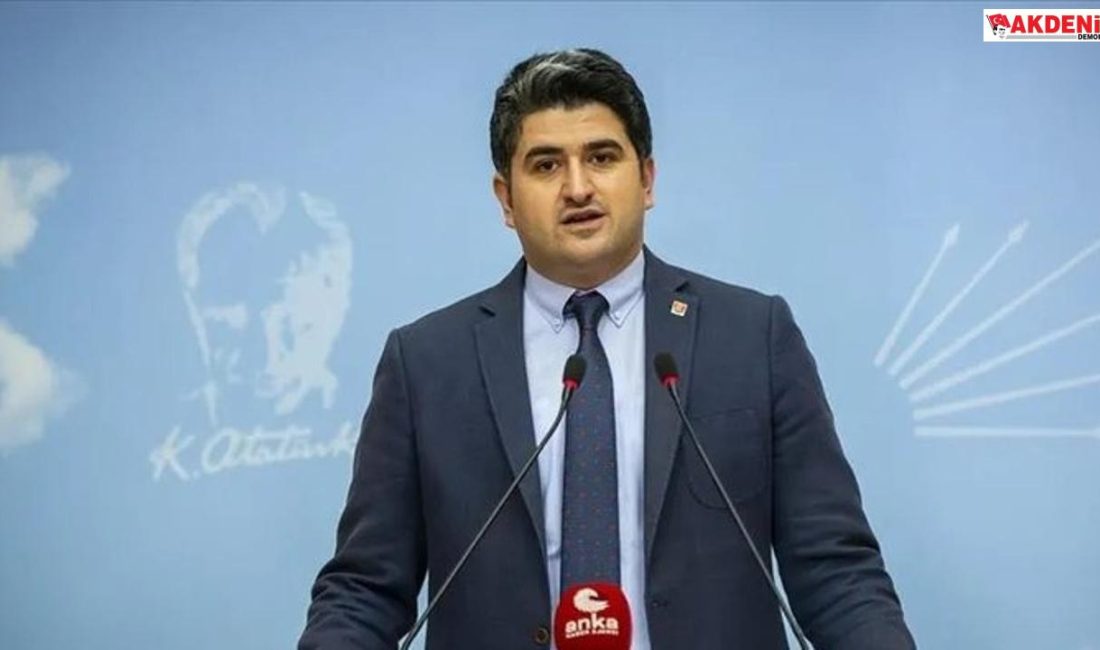 Onursal Adıgüzel görevinden istifa etti