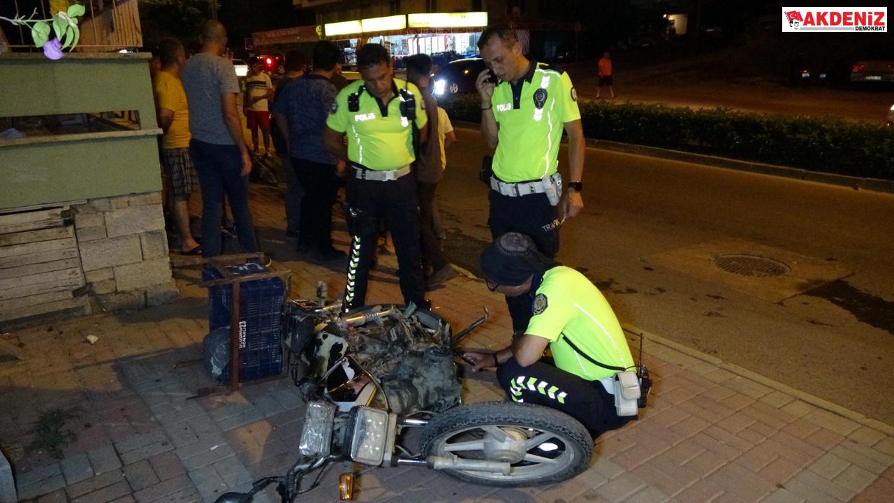 Manavgat'ta ehliyetsiz sürücüler kaza yaptı