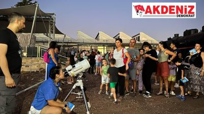 Dokuma Park'ta gözlem şenliği Antalya Bilim Merkezi'nin düzenlediği gözlem